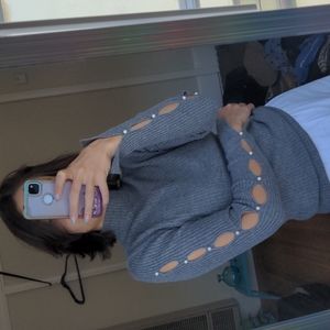 Gray sweater